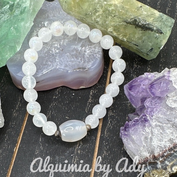 Alquimia by Ady White Beaded Bracelet - Picture 1 of 5